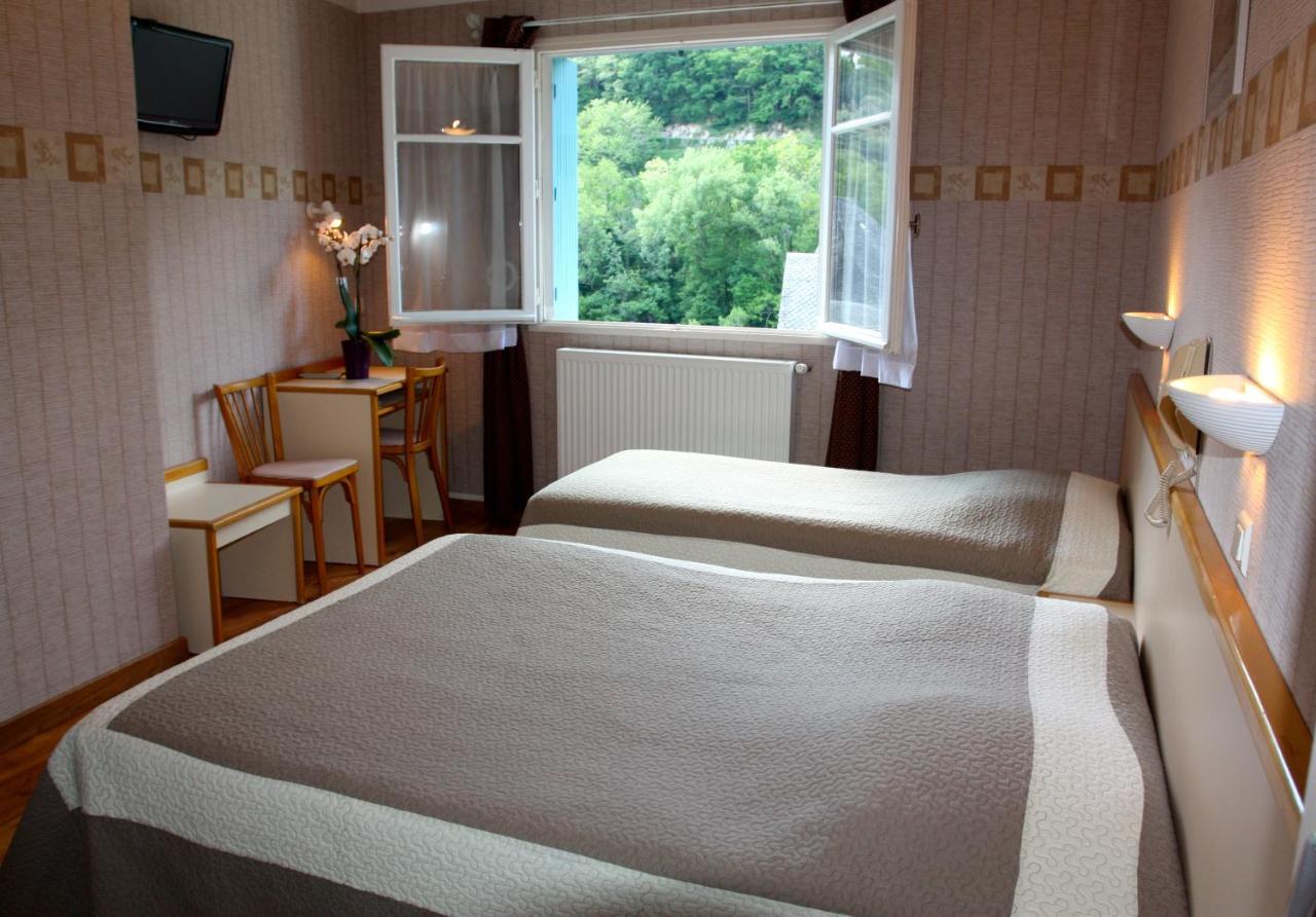 Hotel Restaurant Des Deux Vallees Entraygues-sur-Truyère Rum bild
