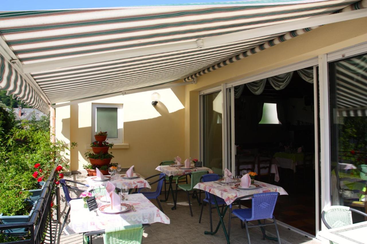 Hotel Restaurant Des Deux Vallees Entraygues-sur-Truyère Exteriör bild